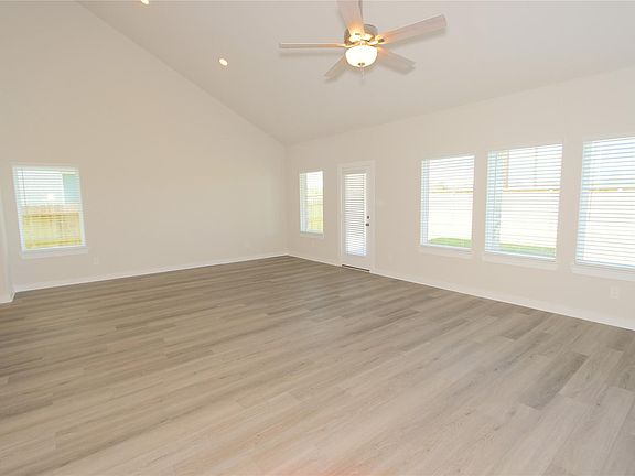 4th image of 5518 Handlewood Ln