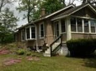 8 Lebanon Ave, Pittsfield, MA 01201