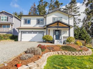 218 Calhoun Loop, Coupeville, WA 98239