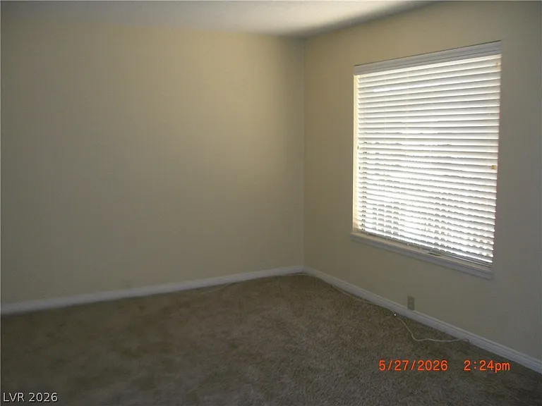 1112 Tam O Shanter — Photo 16