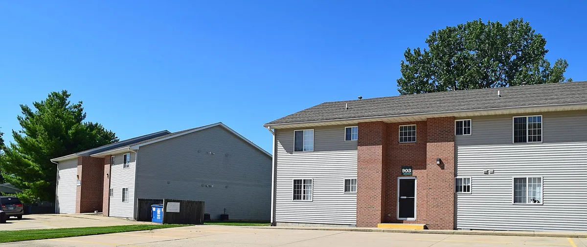 Building Photo - 903 Hartwell Dr