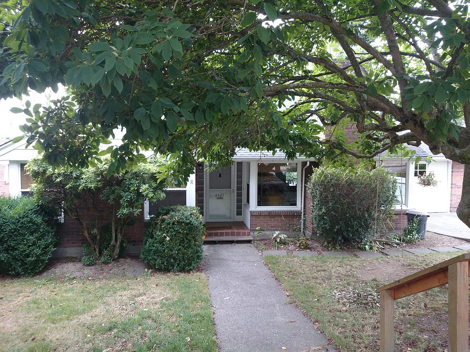 2nd image of 6523 28th Ave NE