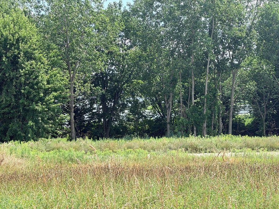 1st image of 375 Post Way