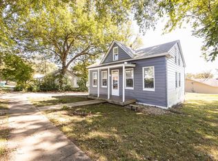 424 W Main St, Lebanon, IL 62254