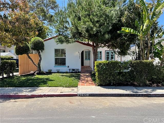 1st image of 2761 S Bentley Ave