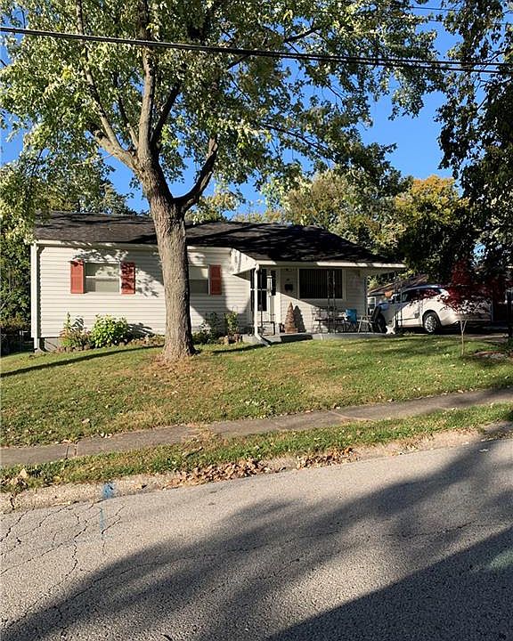 1st image of 42 Patricia St