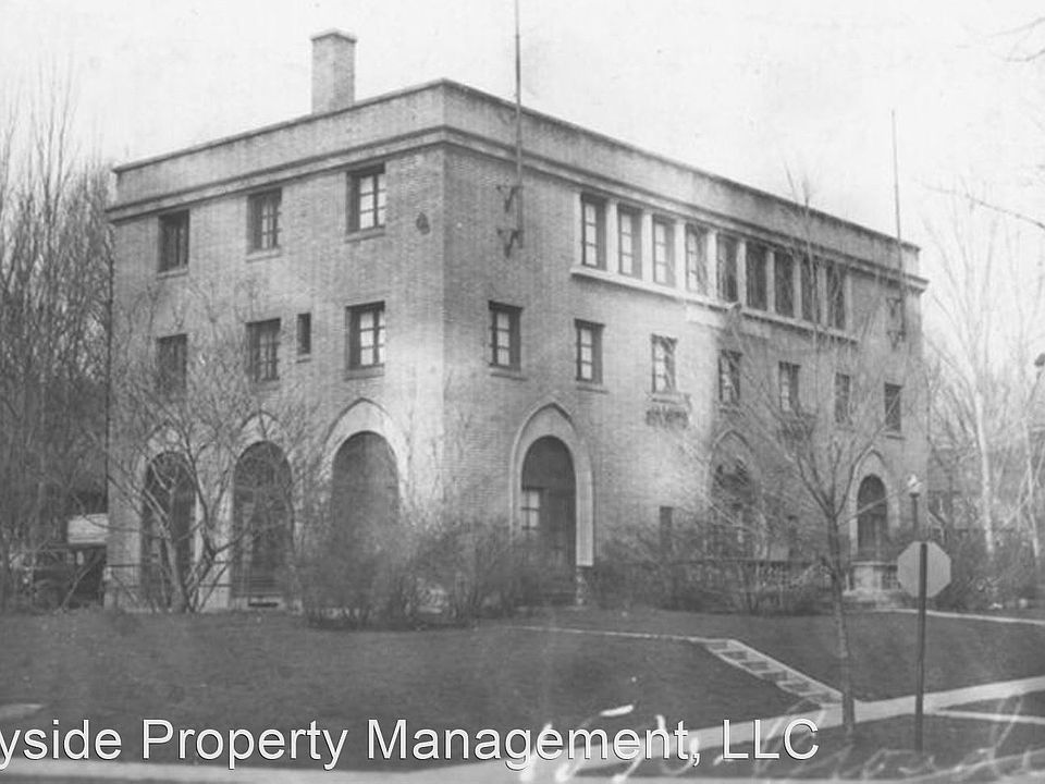 2nd image of 1005 Broadway #1005