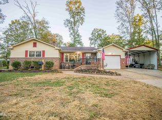 328 Woodland Hills Rd, Clinton, TN 37716