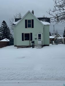 712 8th Ave, Two Harbors, MN, 55616
