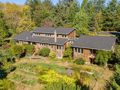 66876 Robin Rd, North Bend, OR, 97459