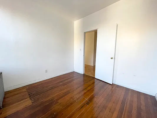 Rented by Pear NYC LLC | media 12