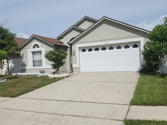 2nd image of 3225 Abiaka Dr