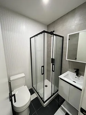 Rented by Aron Fried, LREB | media 7