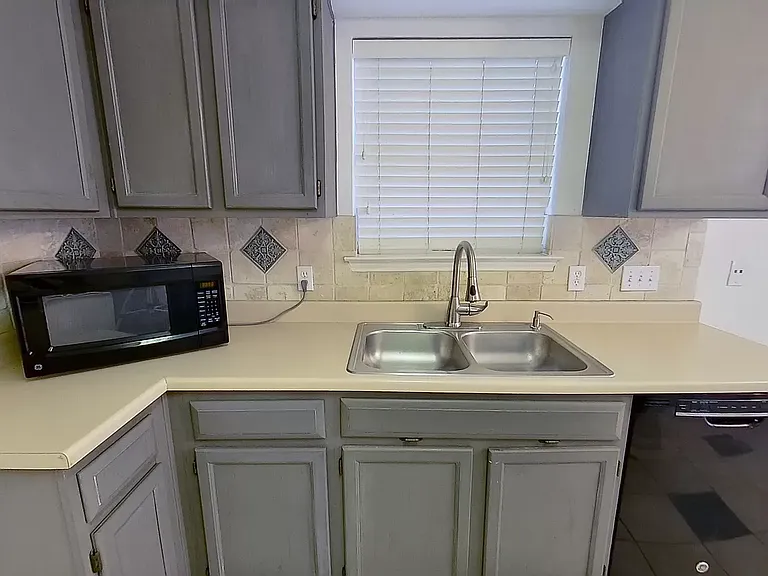 14010 Conner Downs Dr — Photo 25