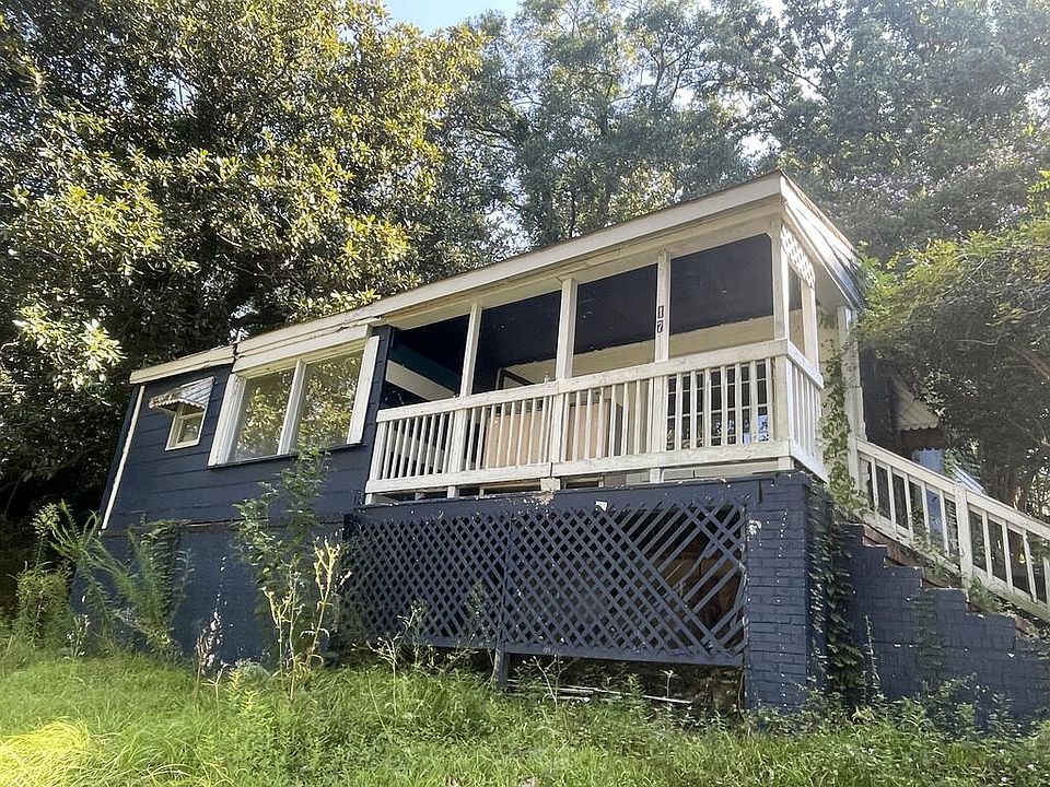 1st image of 17 Esquiline Dr