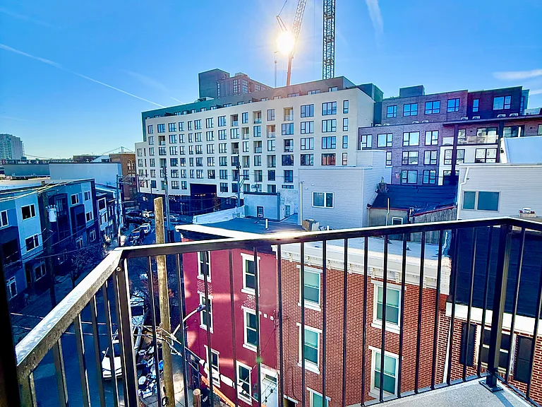 128 W Girard Ave #309 — Photo 11