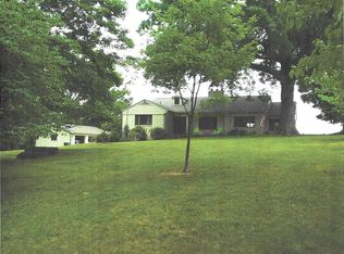 279 Holly Ln, Bristol, VA 24201