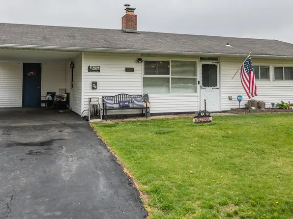 42 Pleasant Ln, Levittown, PA 19054