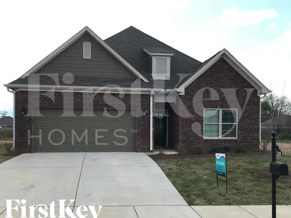 269 Union Station Dr, Calera, AL 35040