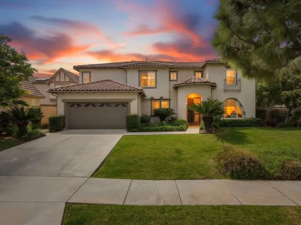 3238 Elysia St, Corona, CA 92882