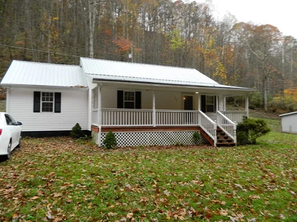 175 Flower Garden Holw, Belfry, KY 41514