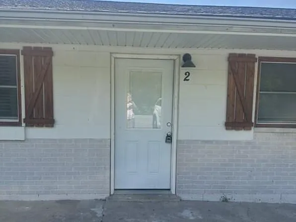 317 N 5th St APT 2, Wickliffe, KY 42087
