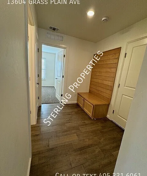13604 Grass Plain Ave — Photo 3