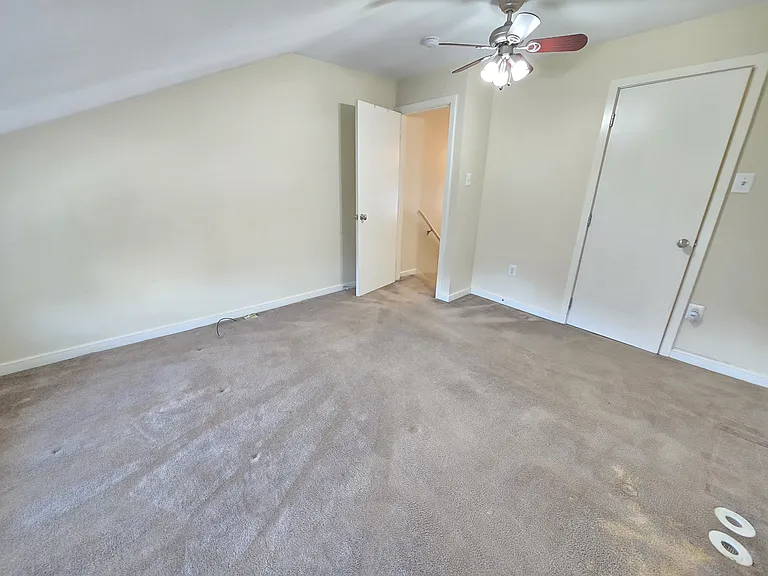 608 S Washington St — Photo 28