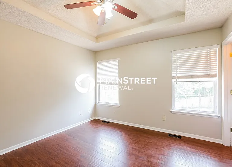 1456 NW Foxboro Rd — Photo 11