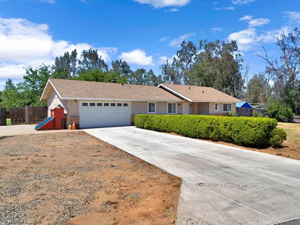 25410 Dawnridge Dr, Madera, CA 93638