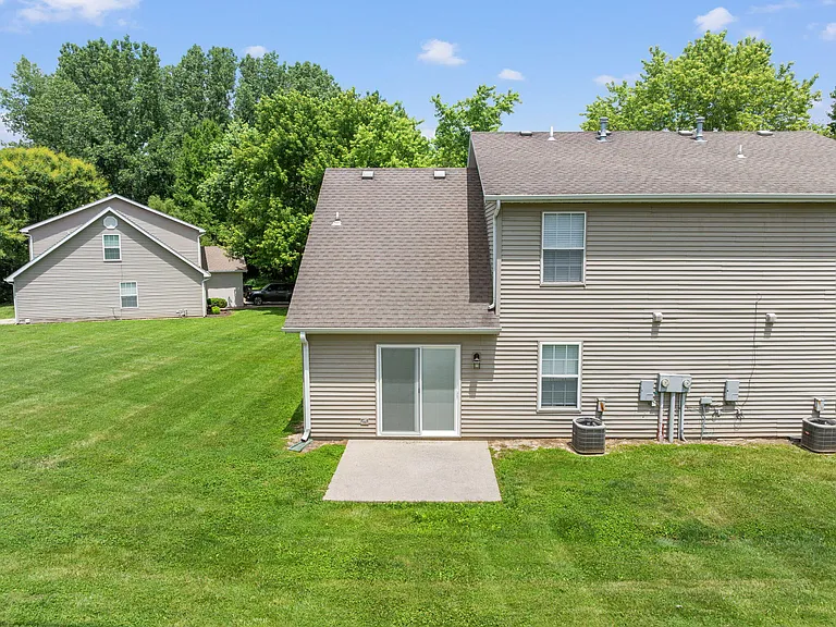 4412 Cheryl Ct — Photo 6