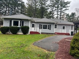 825 Sunset Ave, Johnstown, PA