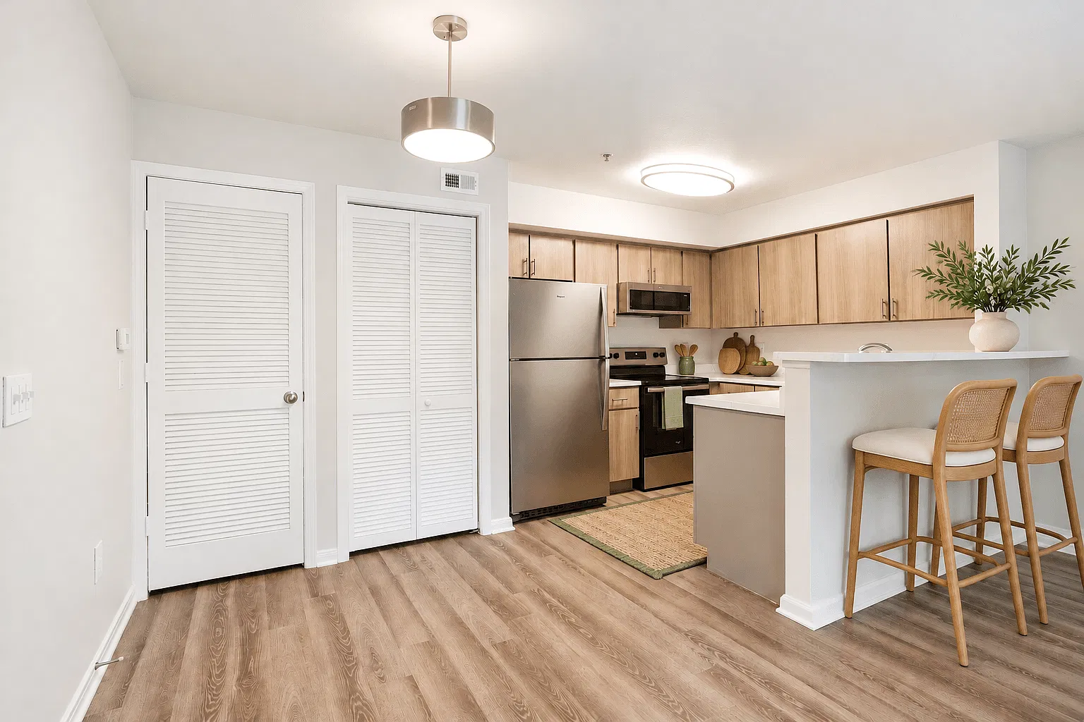 The Retreat at Spring Apartments — Photo 4
