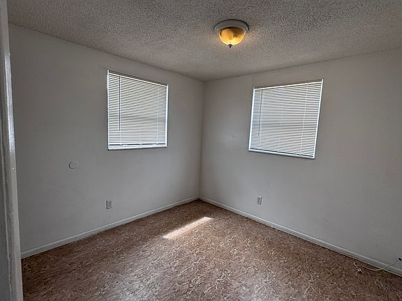 4th image of 799 N Jasmine Ave
