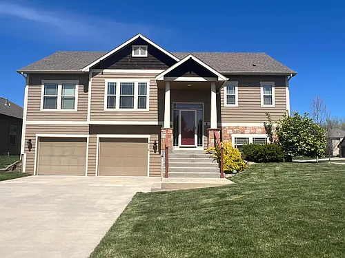 4114 Seele Way Photo 1
