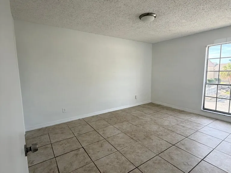 355 Wymore Rd #202 — Photo 6