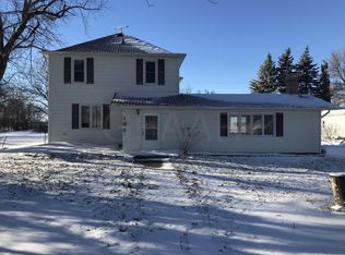 104 Western Ave, Gilby, ND 58235