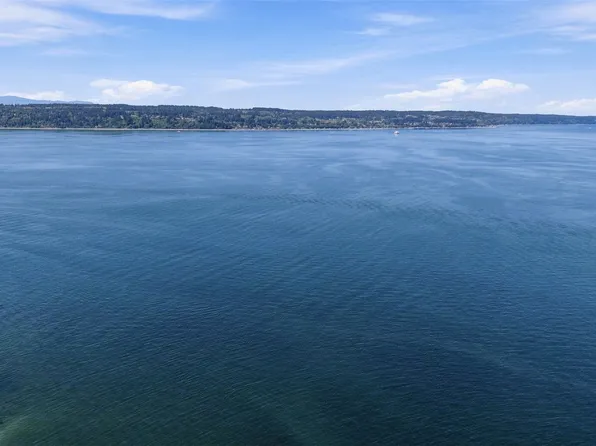 1010 1st Lane, Mukilteo, WA 98275