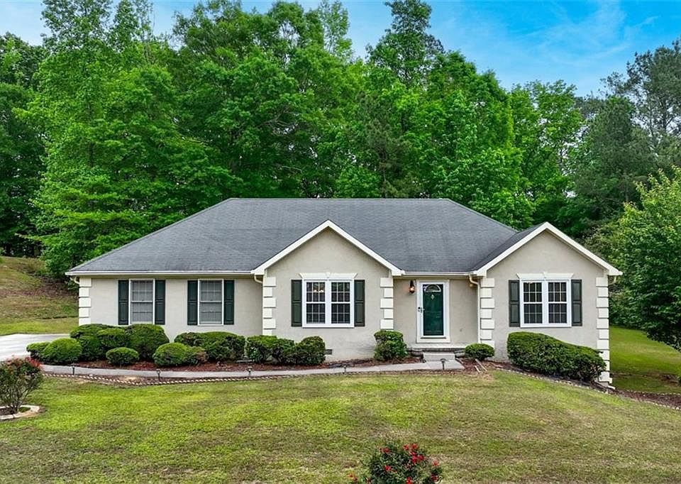 1st image of 285 Burch Rd