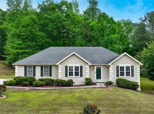 285 Burch Rd, Fayetteville, GA 30215