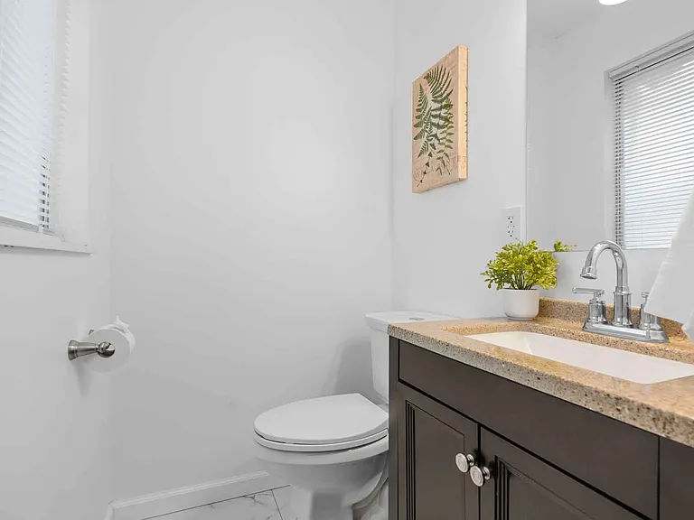 2633 Garham Dr — Photo 17