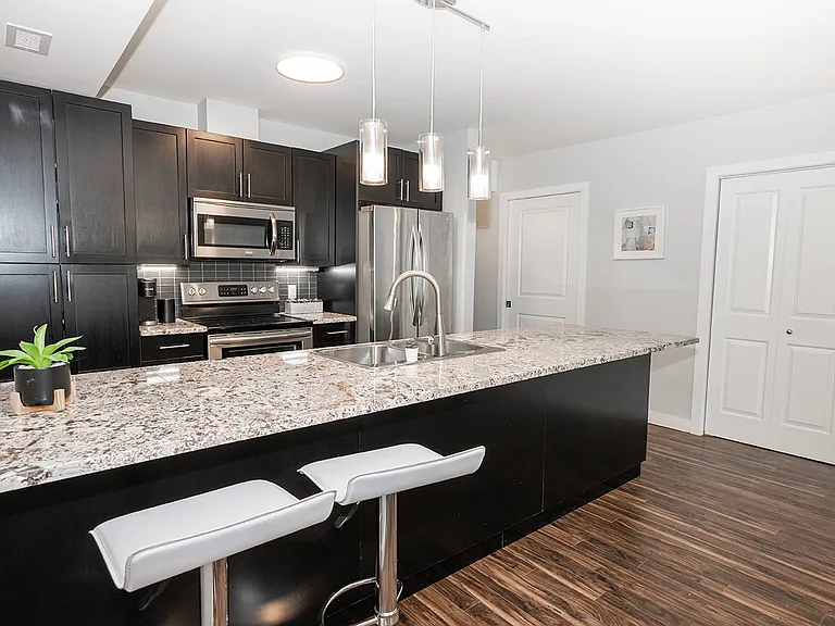 515 McMillan Ave #2 — Photo 16