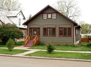 204 S Sargent Ave, Glendive, MT 59330