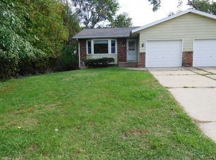 3418 Bramble Ave SW, Wyoming, MI 49519