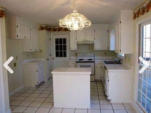 4th image of 138 Kensington Dr