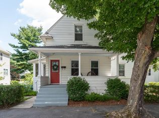 21 Anderson Ave, Worcester, MA 01604