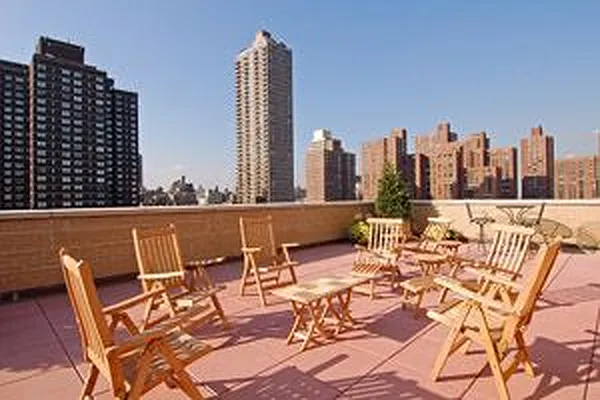 Sold by David Francis New York LLC | media 23