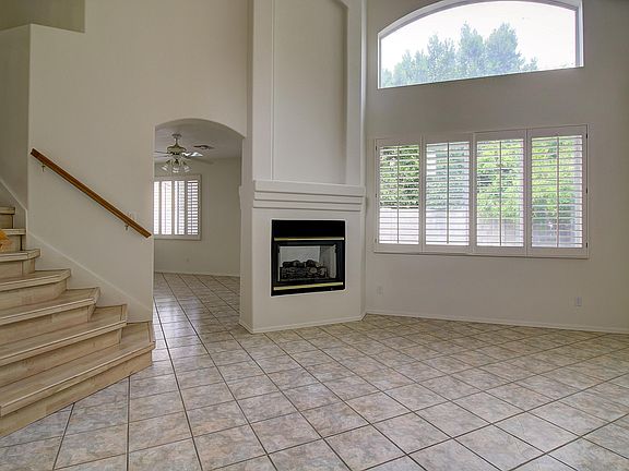 2nd image of 16020 W Sherman St