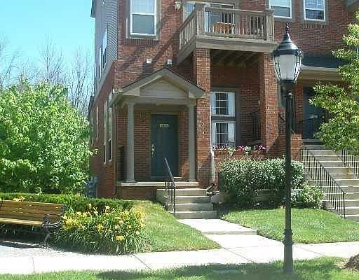 1st image of 2891 Barclay Way