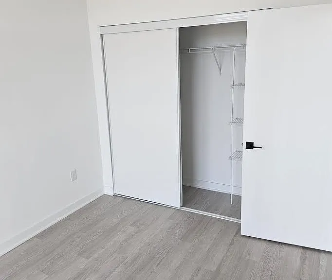 2782 Barton St E #820 — Photo 5